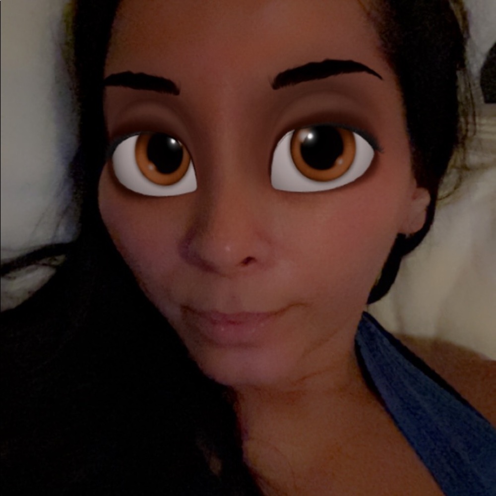 Meet your Posher, Jasmine